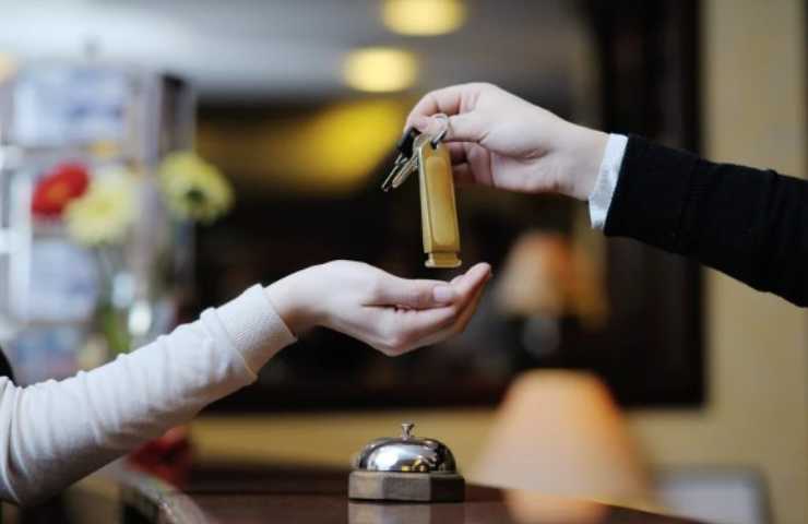consegna chiavi in hotel