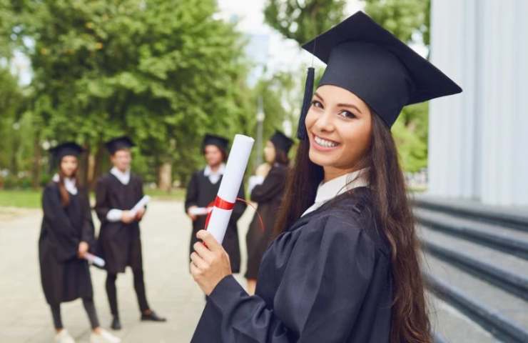 Ragazza universitaria