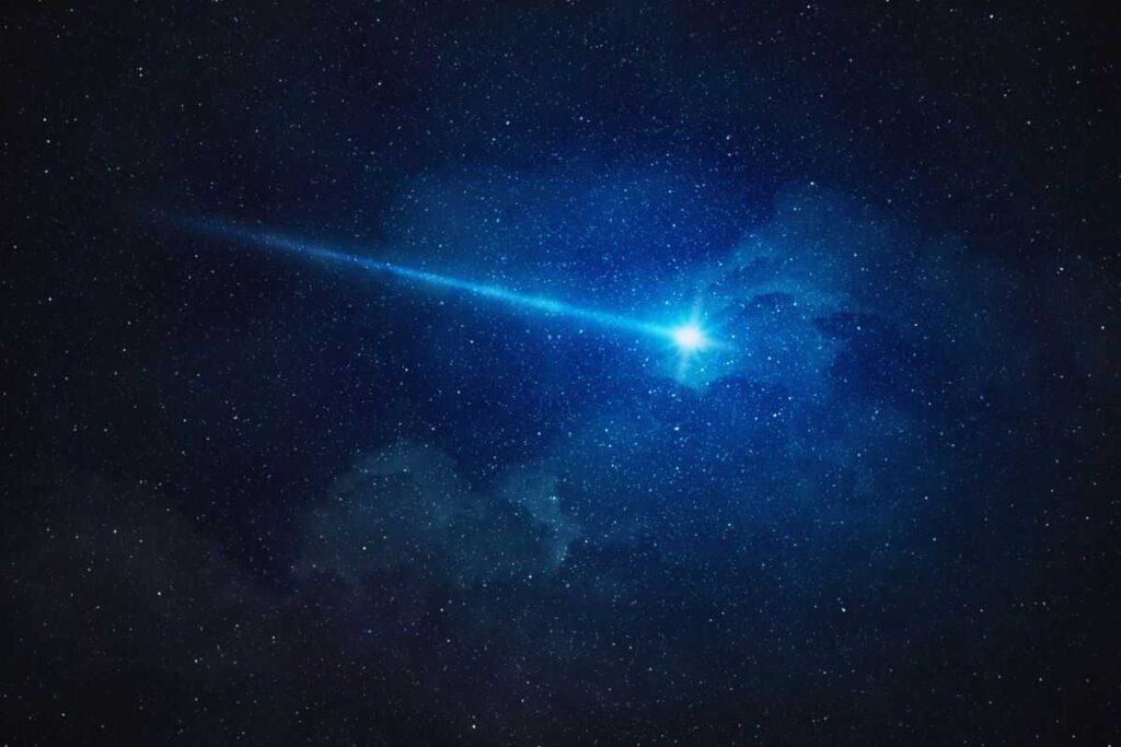 Sono questi i posti più suggestivi in Italia dove dormire sotto le stelle a Ferragosto