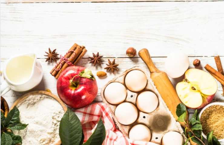 Ingredienti autunnali sul tavolo