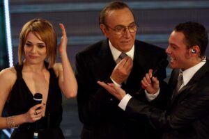 Laura Chiatti, Pippo Baudo e Tiziano Ferro sul palco di Sanremo