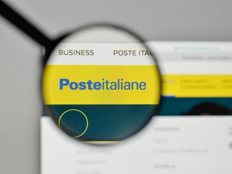 sito poste italiane con lente ingrandimento