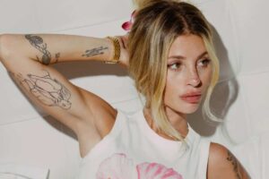 chiara nasti in posa