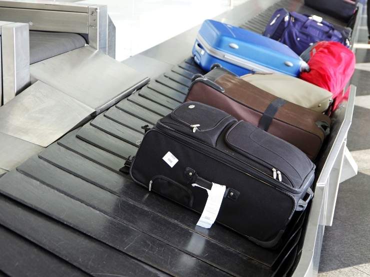 bagagli in aeroporto