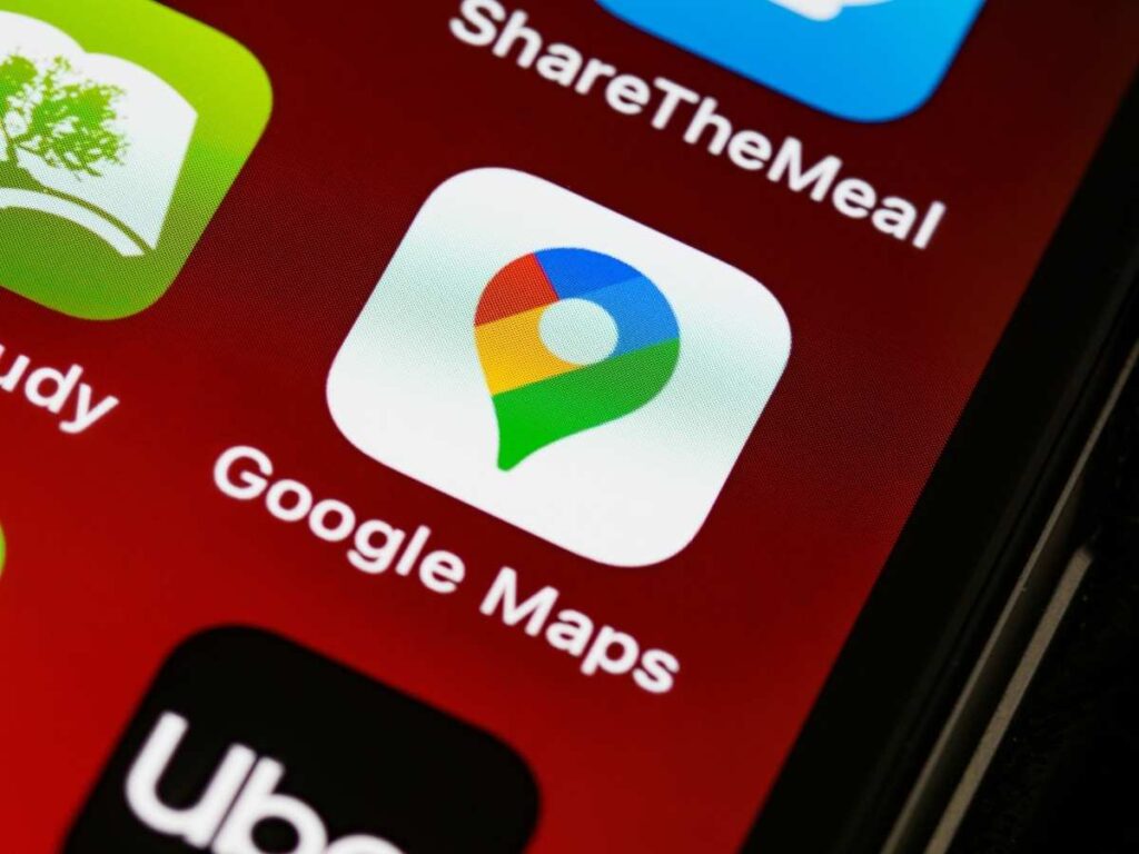 Google Maps, la nuova funzione salva la vita a tutti: svolta per gli automobilisti