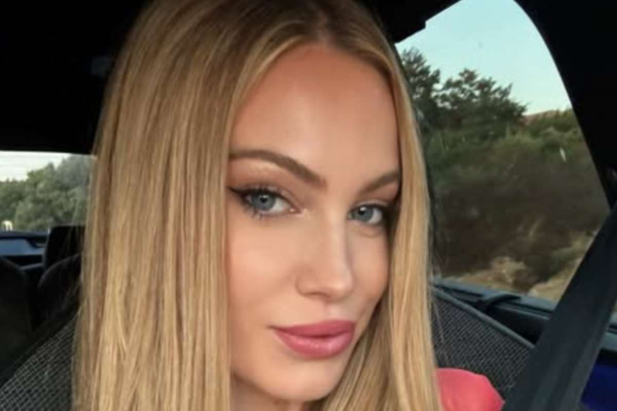 taylor mega in posa