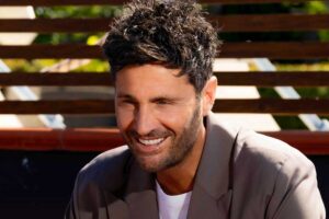 filippo bisciglia sorride