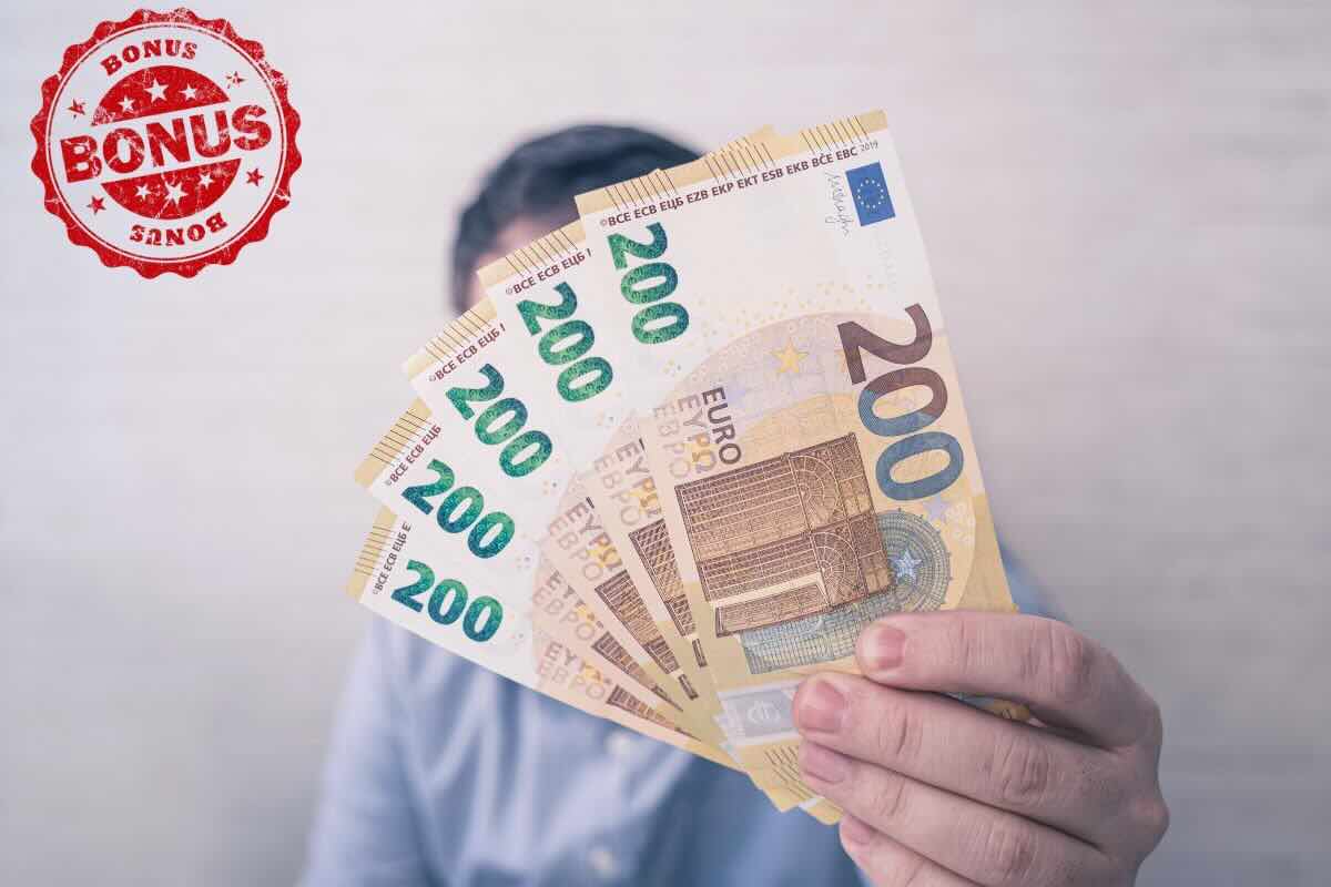 Banconote da 200 euro, scritta bonus