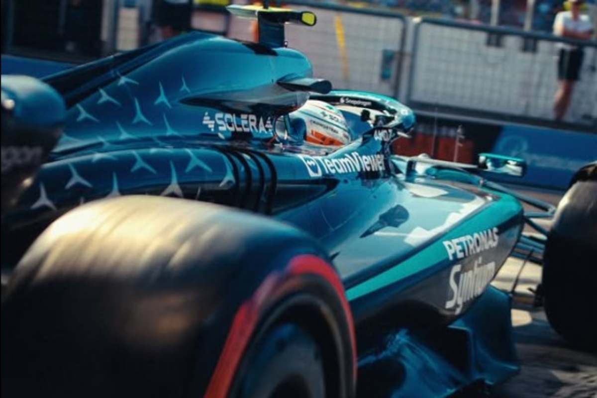 jene-stephaniuk-lkmGeyLItrw-unsplash-ls Macchina Formula 1