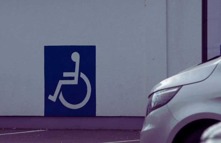 segnale per parcheggio auto