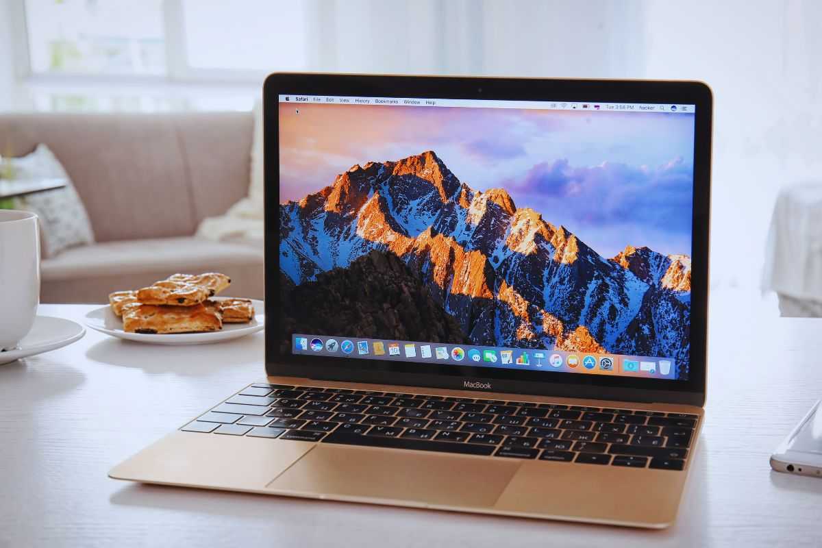 jene-stephaniuk-lkmGeyLItrw-unsplash-ls mac portatile