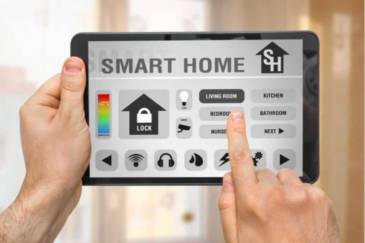 tablet per controllare la casa smart