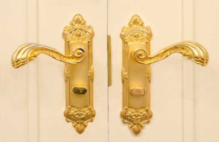 maniglie porte in ottone