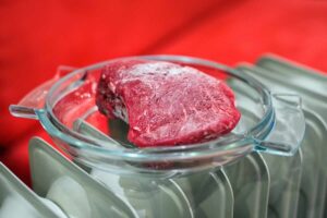scongelare carne sul microonde