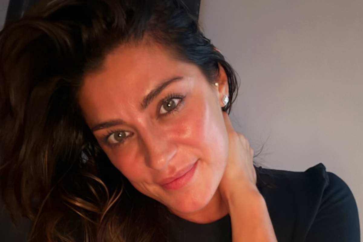 Elisa Isoardi in grande difficoltà per affrontare quello che le sta succedendo: “Si ricomincia…”