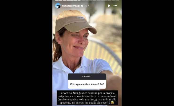 filippa lagerback fa un sorriso col cappellino in testa