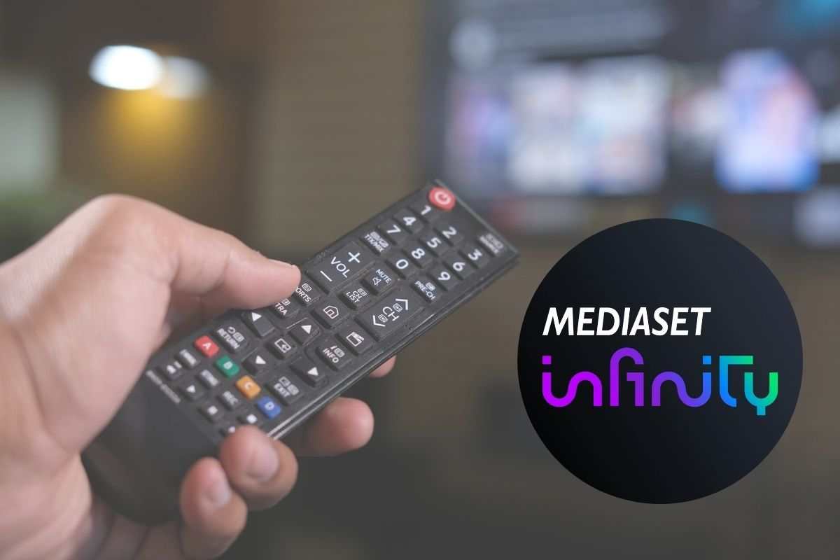 telecomando e logo infinity