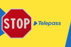 logo telepass e segnale stop