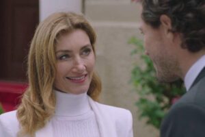 ragazza parla con ragazzo