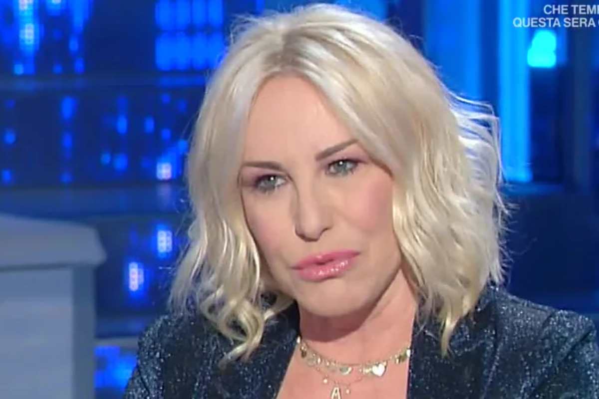 antonella clerici parla seria
