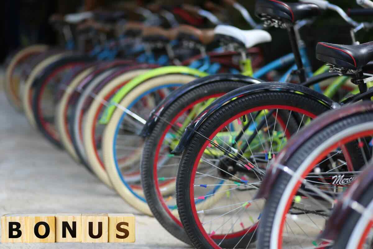 bici e scritta bonus