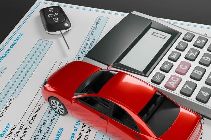 Auto, calcolatrice, modulo, chiavi auto