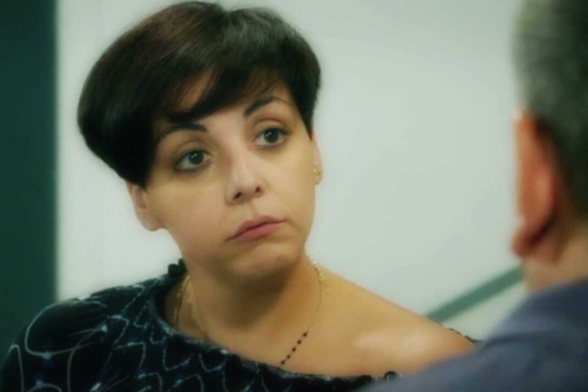 Un Posto al Sole, Mariella distrutta: costretta a vivere un vecchio trauma
