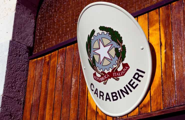 insegna carabinieri