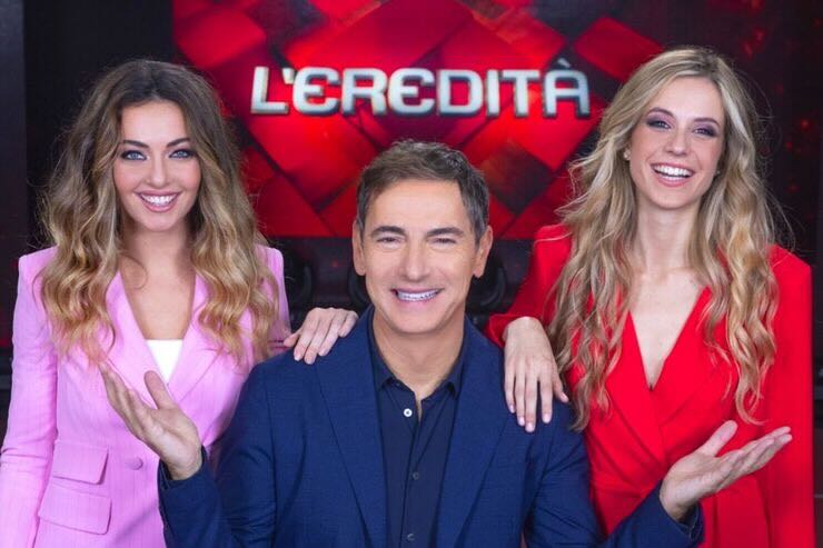 marco liorni con le professoresse a l'eredità