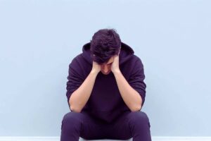 ragazzo disperato