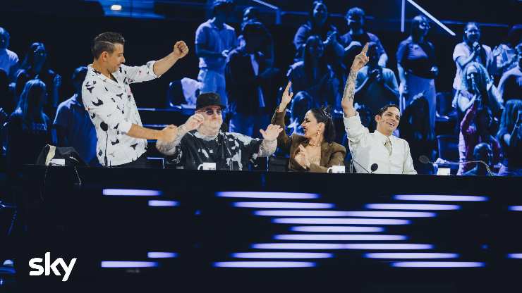giudici x factor al bancone