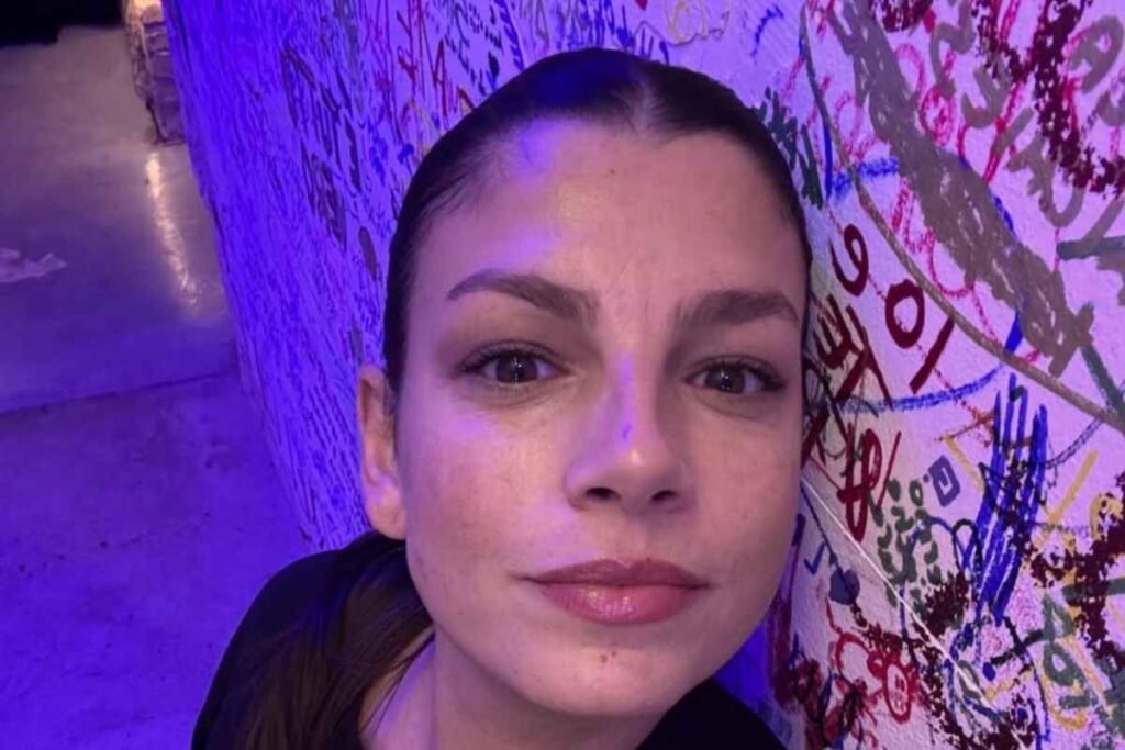 emma marrone in posa su instagram