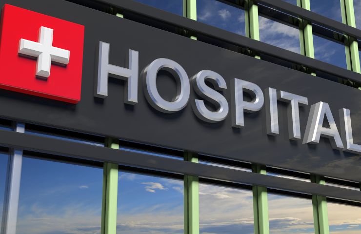 scritta ospedale in inglese